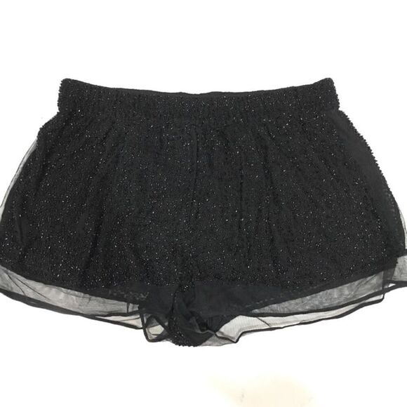 Diane von Furstenberg Waslia Beaded Mesh Shorts Size M *flaw* - Picture 2 of 8